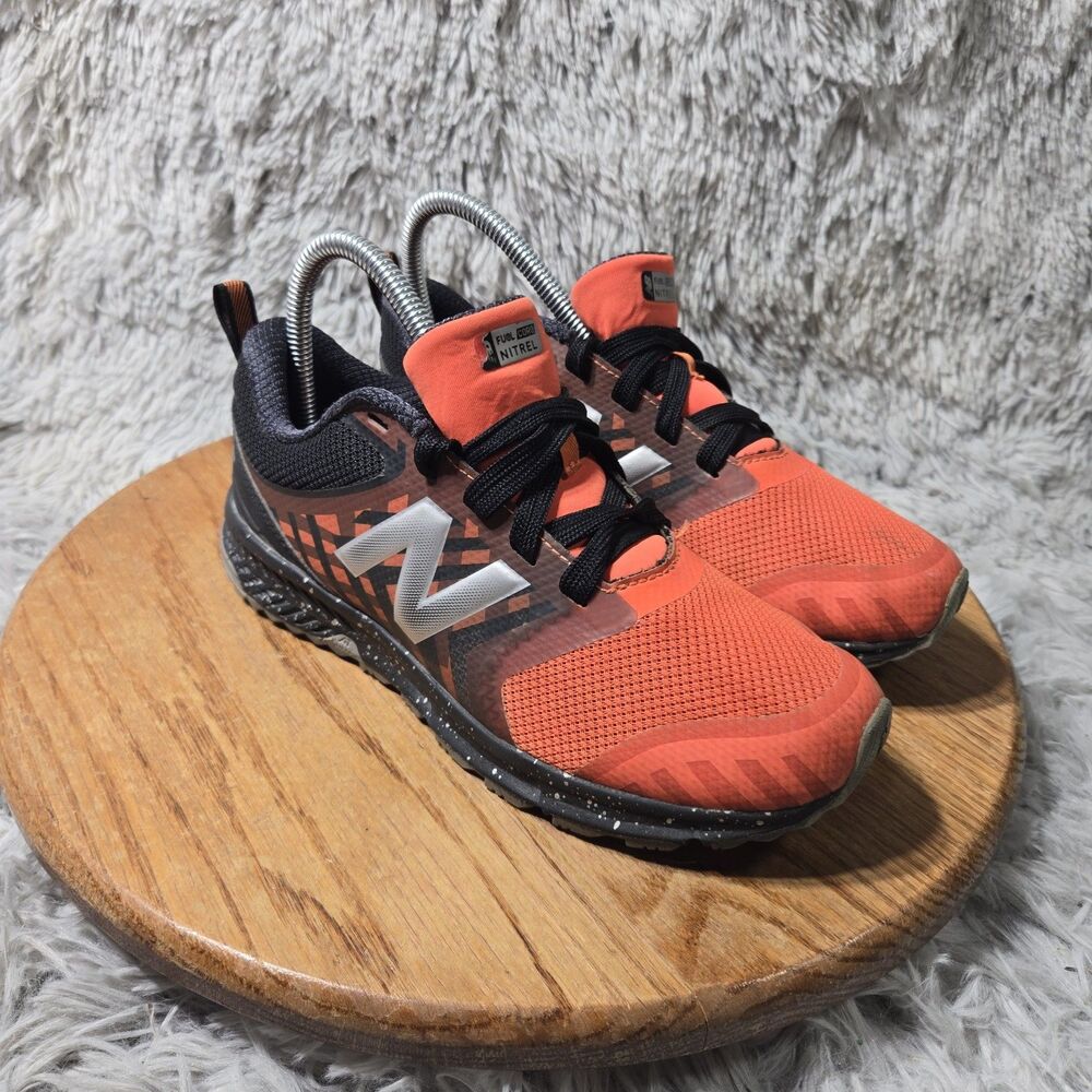 New Balance Trail Hiking Shoes Men Size 5W Fuel Core Nitrel V1 Black Orange